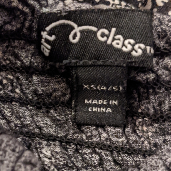 XS 4/5 Art Class Toddler Girl Black and White Tank Top - Picture 2 of 2